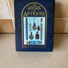 Collectors Encyclopedia of Antiques by Phoebe Phillips