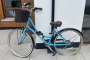 Vintage ladies city bike