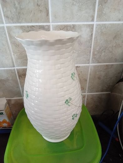 Belleek shamrock vase  basketweave
