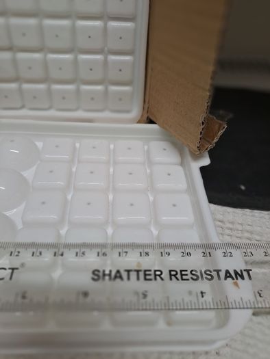 Ice Cube Tray Set with Storage Bin