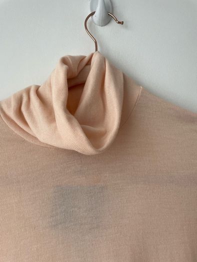Vila cream tan top size small - New