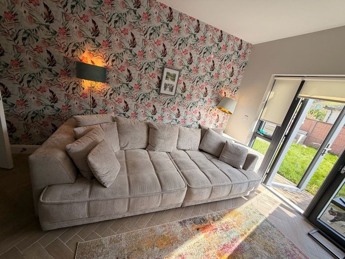 ON HOLD - Sofa - Power Slider