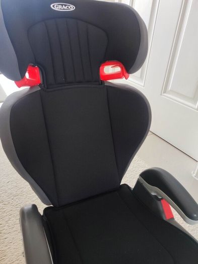 Graco car/booster seat with removable back