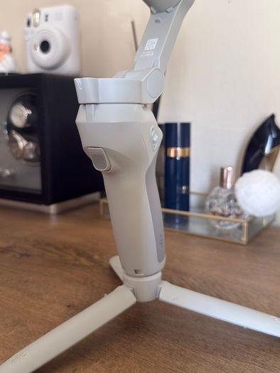 DJI Osmo Mobile SE Phone Gimbal