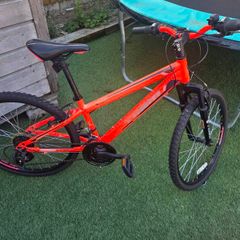 24" Girls mountain bike