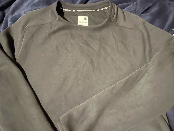 under armour jumper sweater  top size XXL