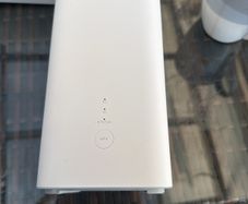 5g router. Unlocked to all networks