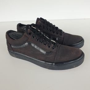 Vans triple black men's trainers size 9