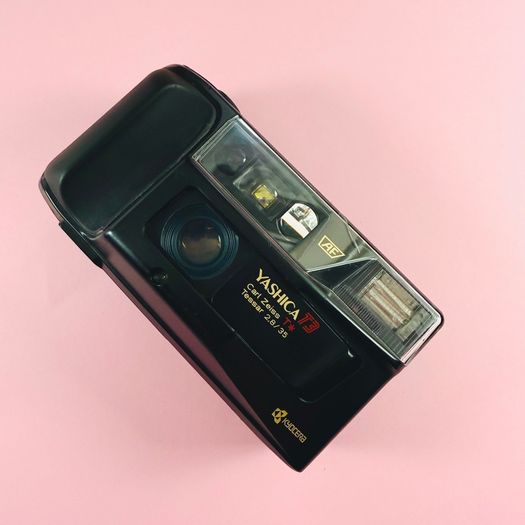 Yashica T3