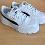 Puma Trainers Image 2