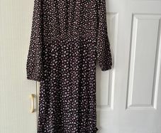Fat face dress