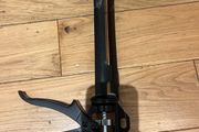 caulk gun