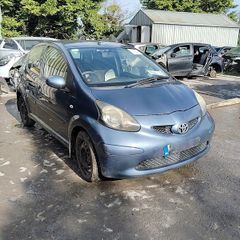 Breaking Toyota Aygo 2008 petrol
