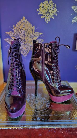 Carvela lace up burgundy patent leather and suede boots stiletto high heels 5