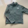 Boys North face fleece. Image 4