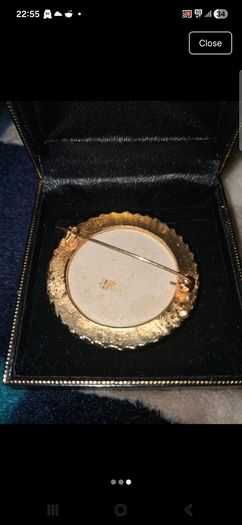 Vintage Brooches