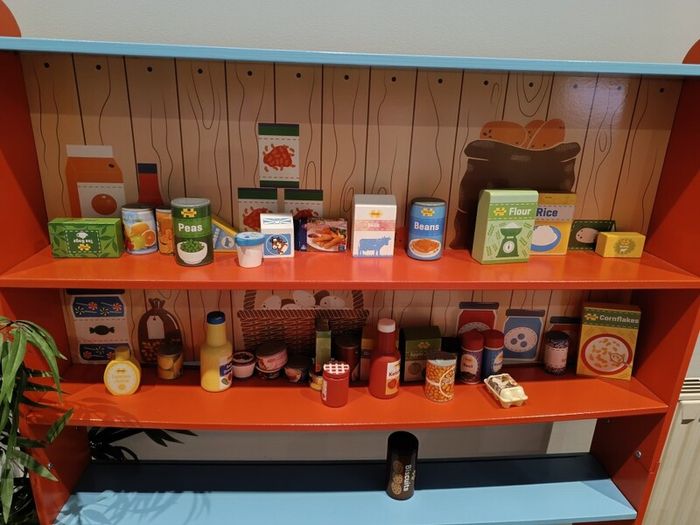 Bigjigs village shop