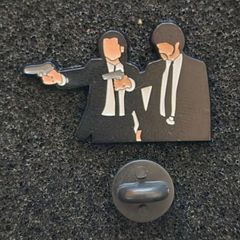Pulp fiction , pin back badge.