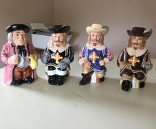 China  - Toby Jugs X 4