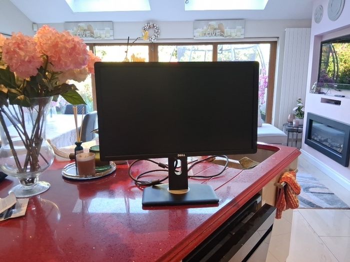 Large wide 25" Dell monitor
