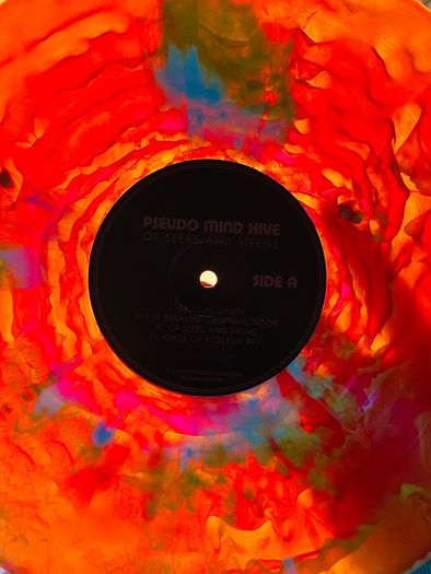 Pseudo Mind Hive - Of Seers & Sirens (LP, Album, Ltd, Tra)