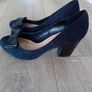 Elegant Ladies Black Shoes Image 2