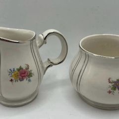 1950s  Sadler England Creamer & Sugar Bowl Set | Floral Pattern 4159
