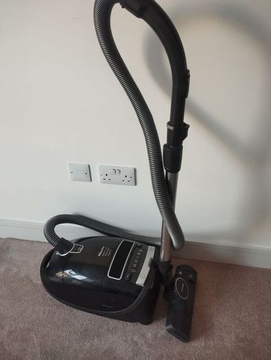 Miele vacuum