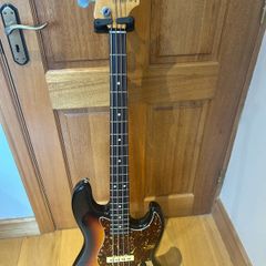 JV Squire Jazz Bass