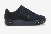 Amazing Lace Up Shoes size 6