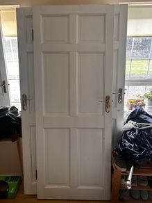 11 internal doors