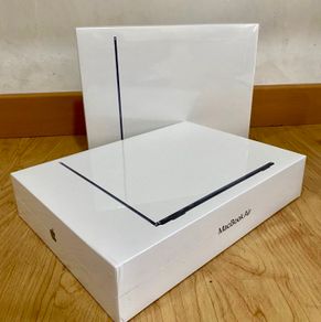 Macbook Air M4 Macbook Air M4 Macbook Air M4 16GB 256GB - UK Irish Model
