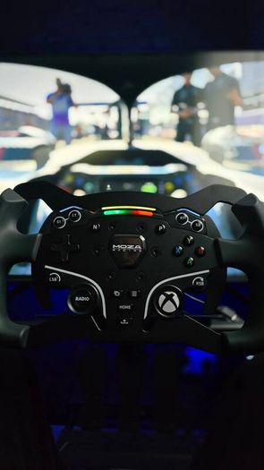 Full F1 Racing Setup Moza R3 Plus Xbox Series X 43inch TV F1 26