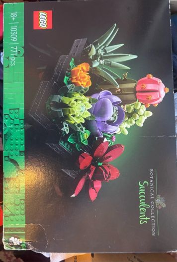 Lego 10309
