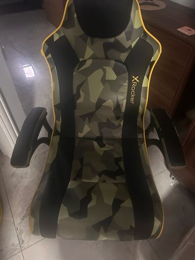 gaming chair
