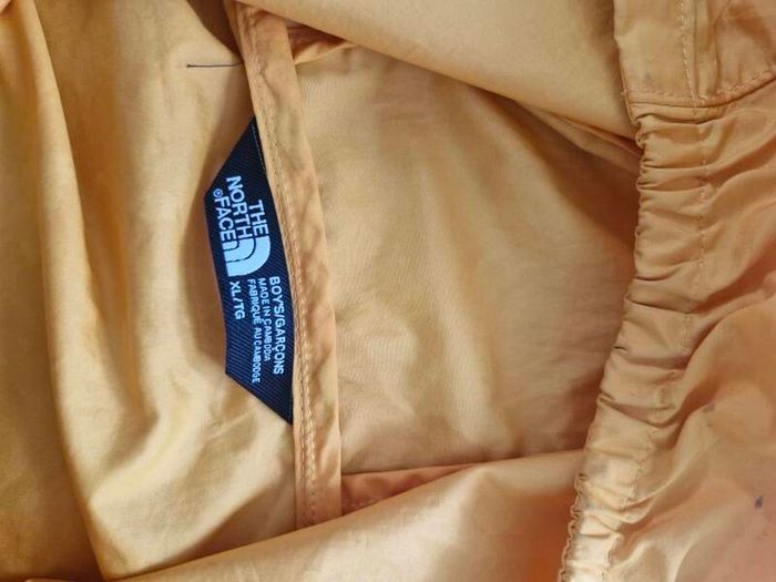 boys nirth face wind breaker (XL boys)