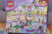 Lego Friends (2014) 41058 Heartlake Shopping Mall
