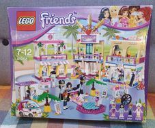 Lego Friends (2014) 41058 Heartlake Shopping Mall