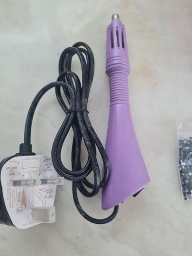 rhinestone applicator