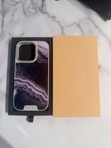 BURGA IPhone 16 pro case