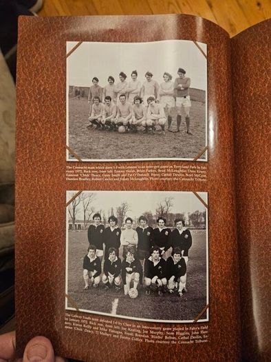 Eamonn 'chick' Deacy Testimonial.  1912 Aston Villa Legends  Vs Galway United X1/ West United X1. Incorporating official renaming of Terryland Park as Eamonn Deacy Park. First Edition Large Magazine In Good Condition.  See Photos For Same.