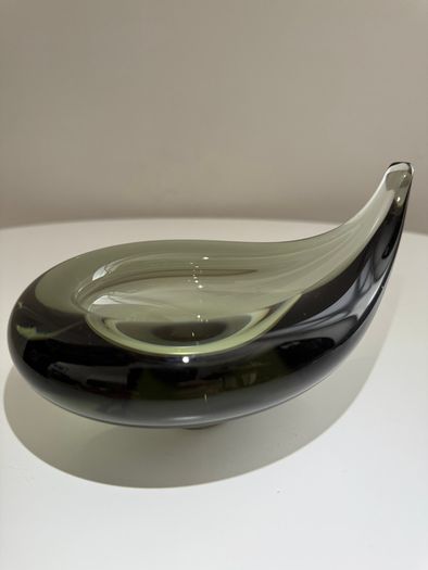Art Glass Bowl. Per Lutken for Holmegaard. Model 16517. Danish Mid-Century Modern