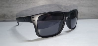 New Polarised Sunglasses ,Black matt