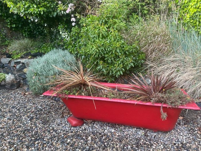 Cast iron baths