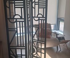 Folding screen