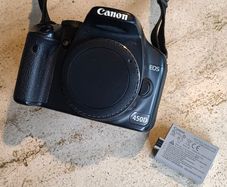 Canon 450D + Official battery