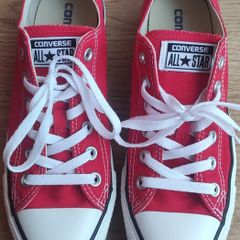 Converse Chuck Taylor All Star size 6