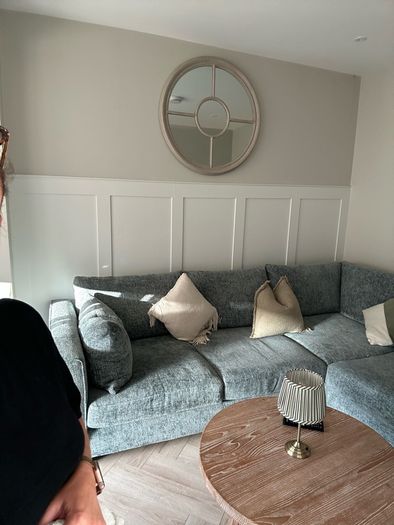 couch DFS perfect condition