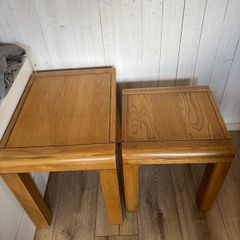 Nest of tables for coffee