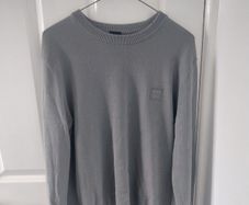 Boss Jumper
